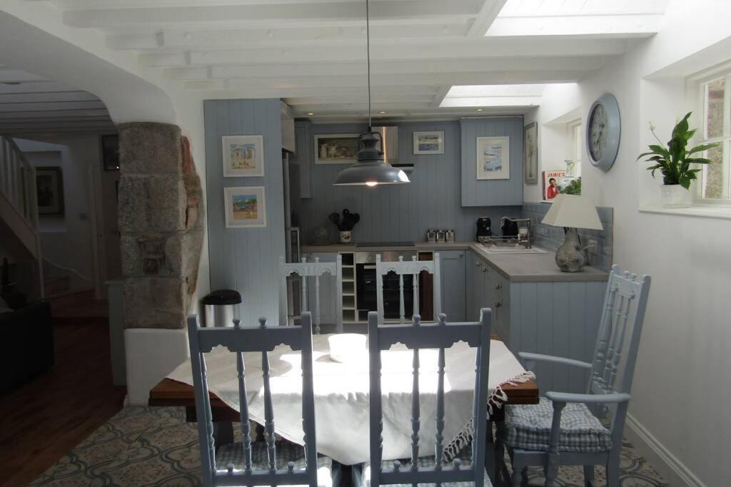 Lovely Spacious Cottage Near The Coast St Austell Buitenkant foto
